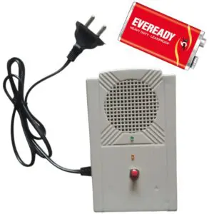 Power failure and resumption alarm with a 9v eveready battery